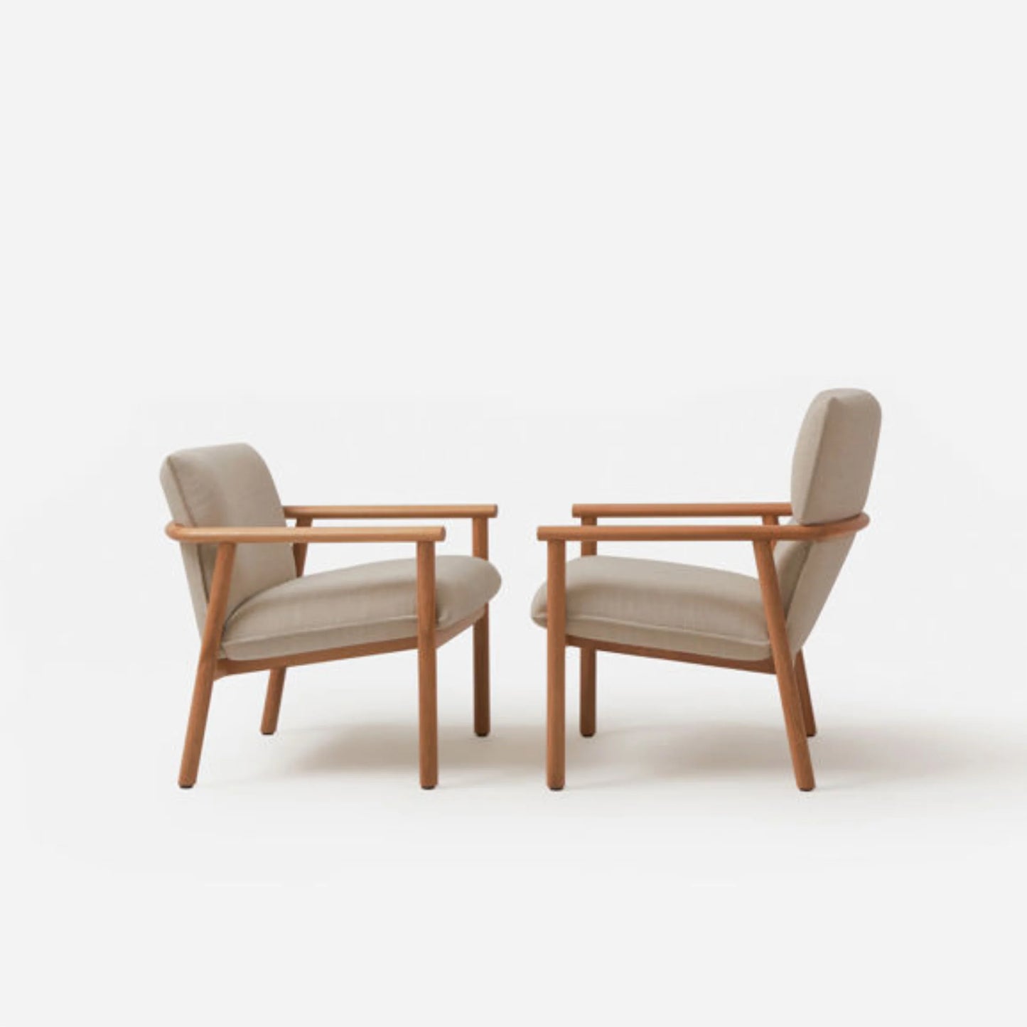 Label Armchair - Oak/Beige