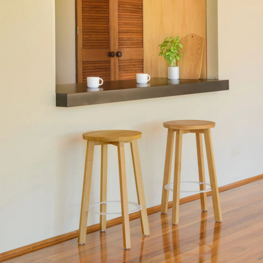 Hut Stool Mid - Oak/White