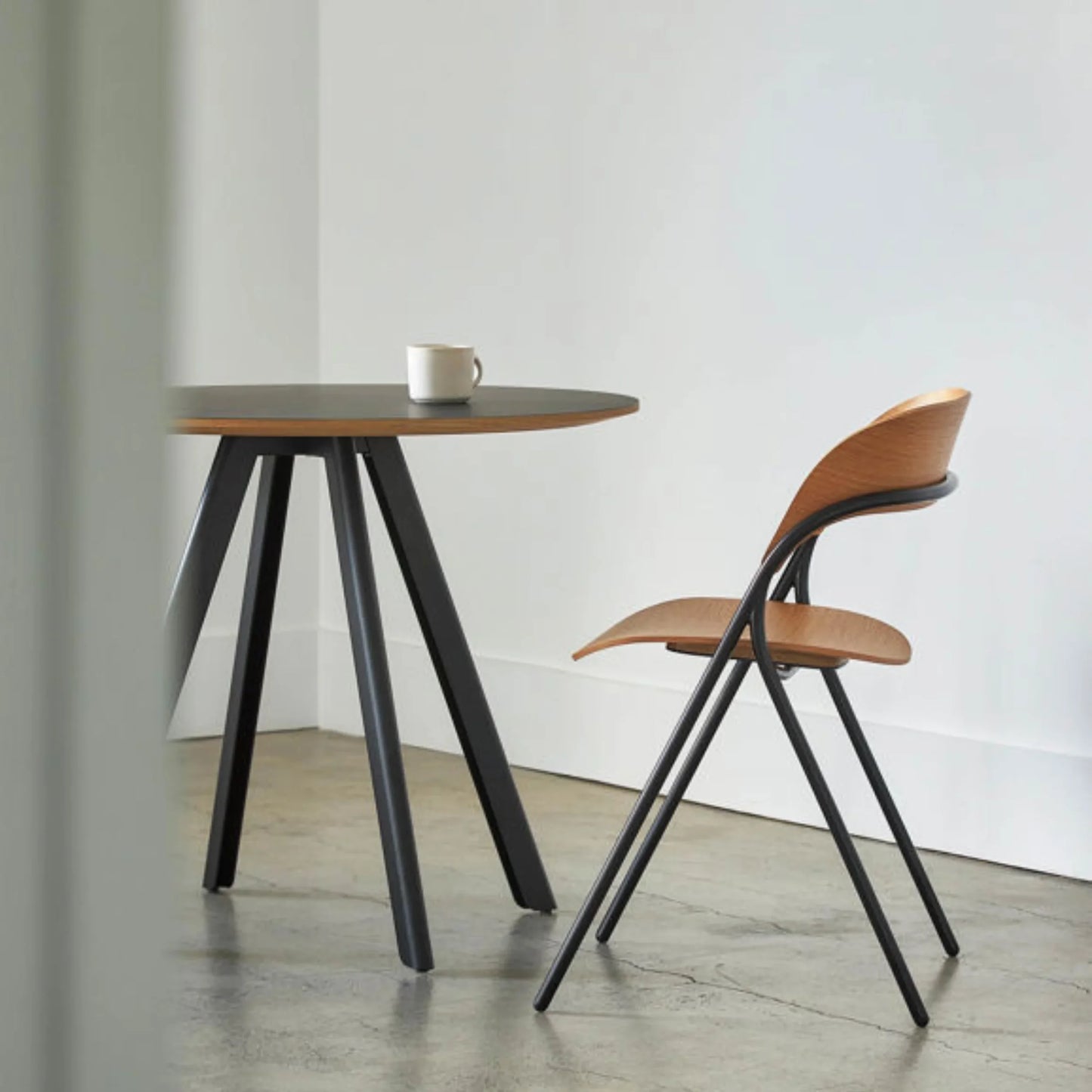 Trace Dining Chair - Oak