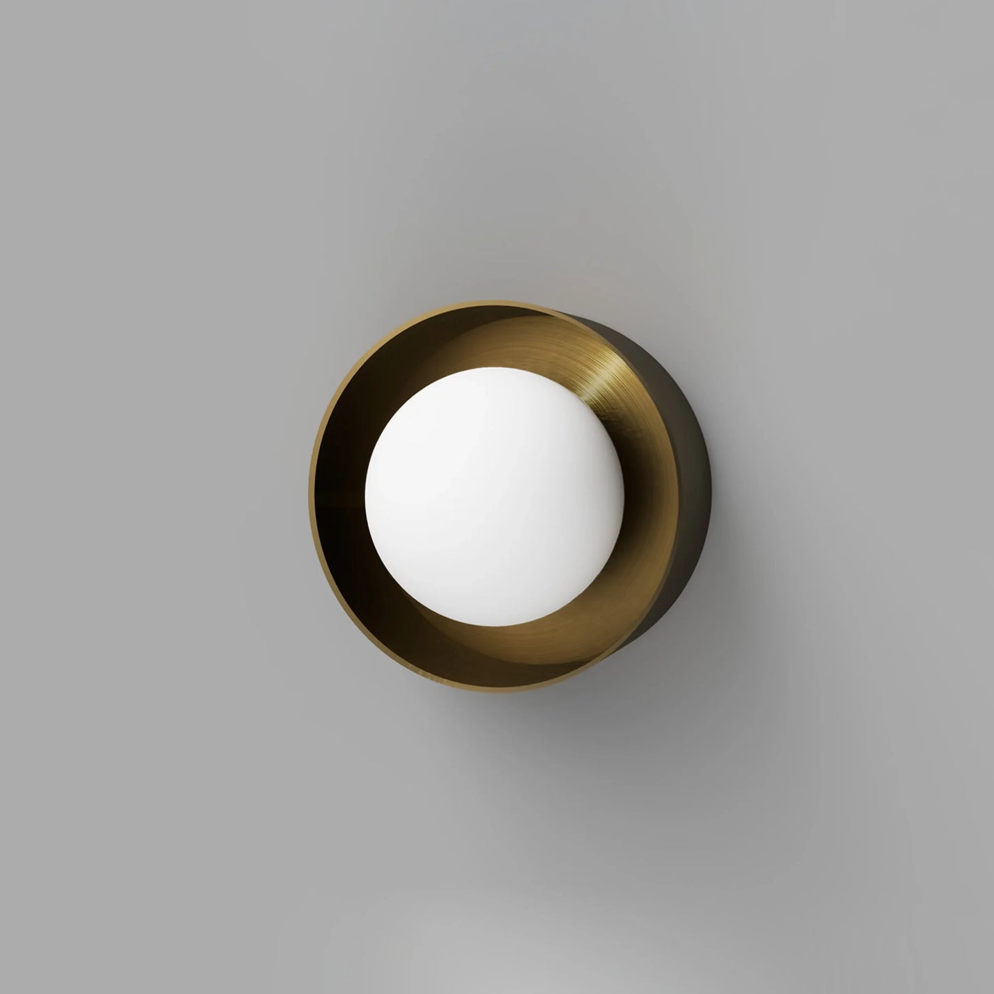 Orb Sur Wall Light Small - Old Brass