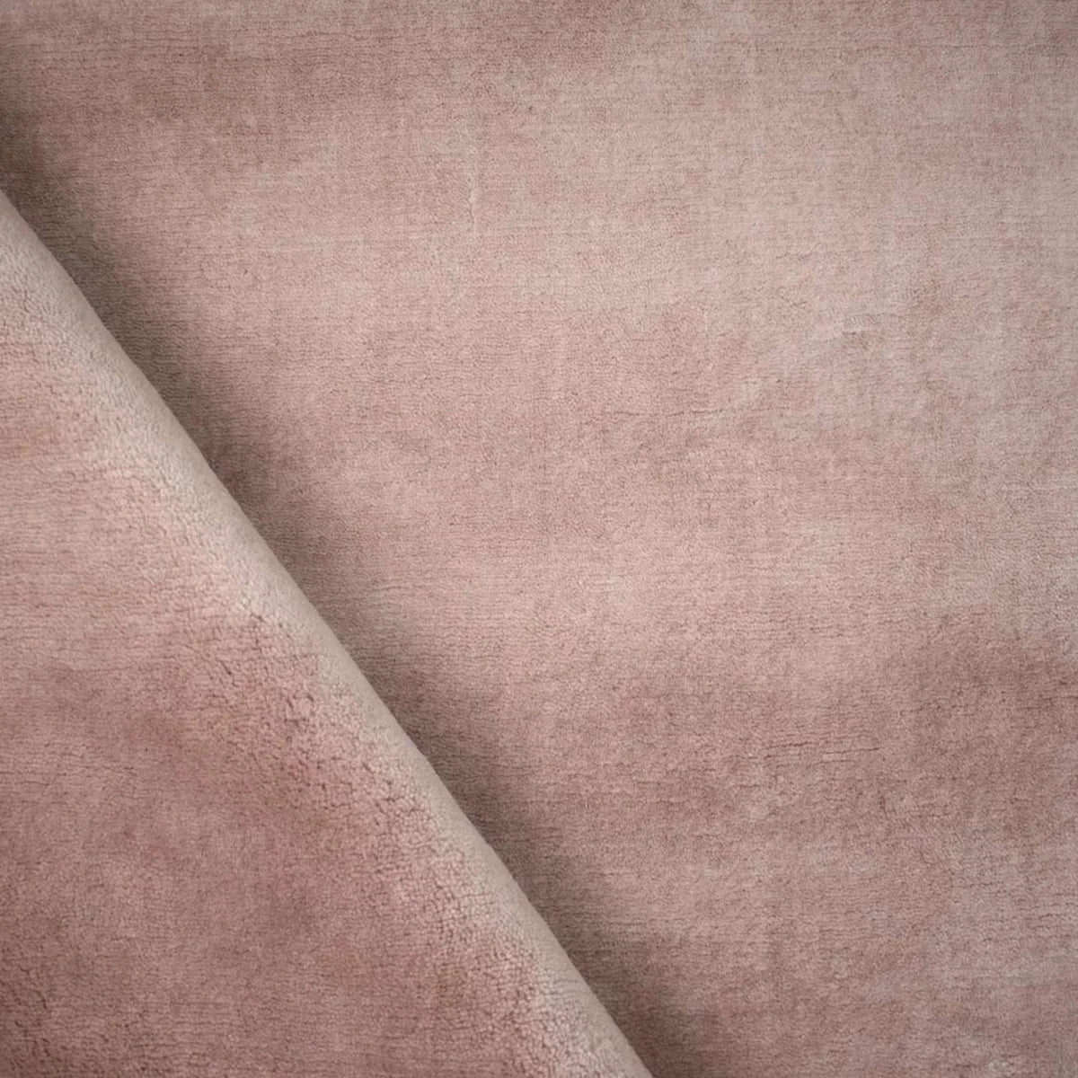 Cashmere Rug - Rose 300cm x 400cm