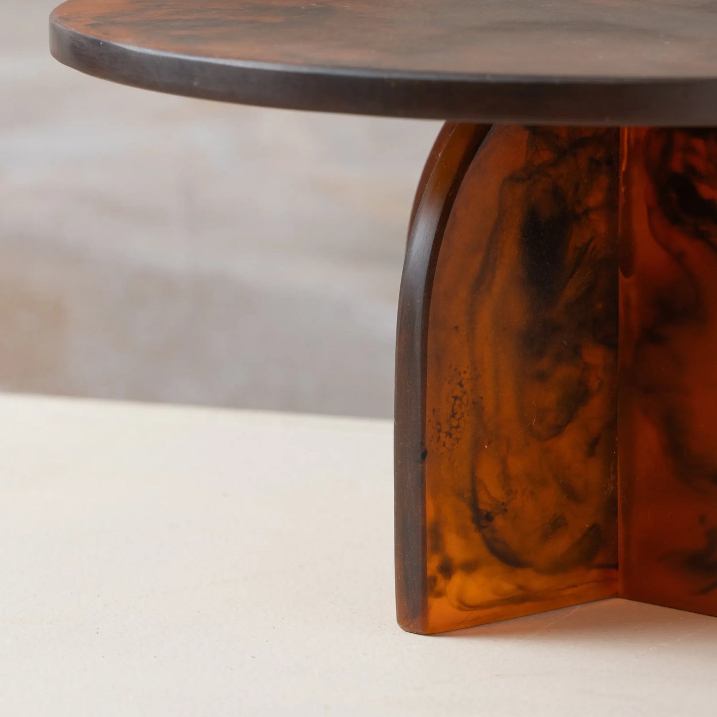 Flow Resin Cake Stand - Earth