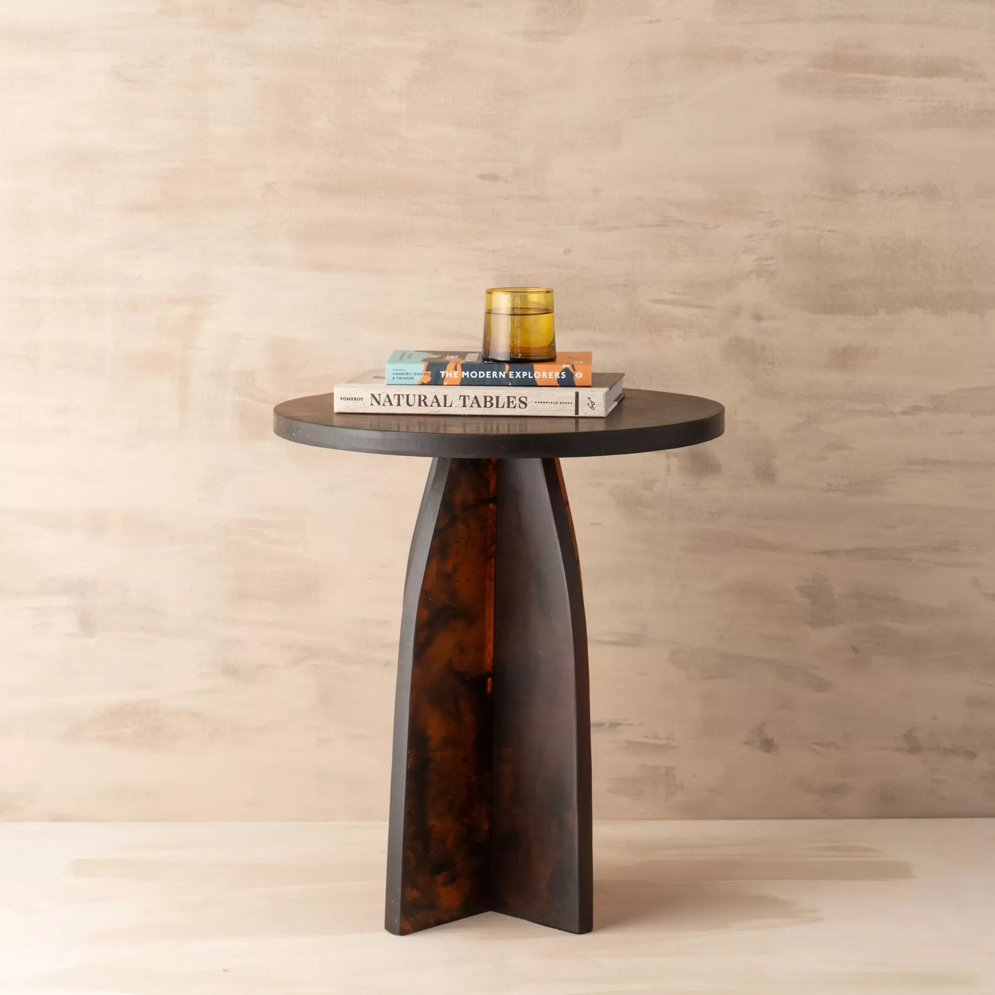 Flow Side Table - Earth