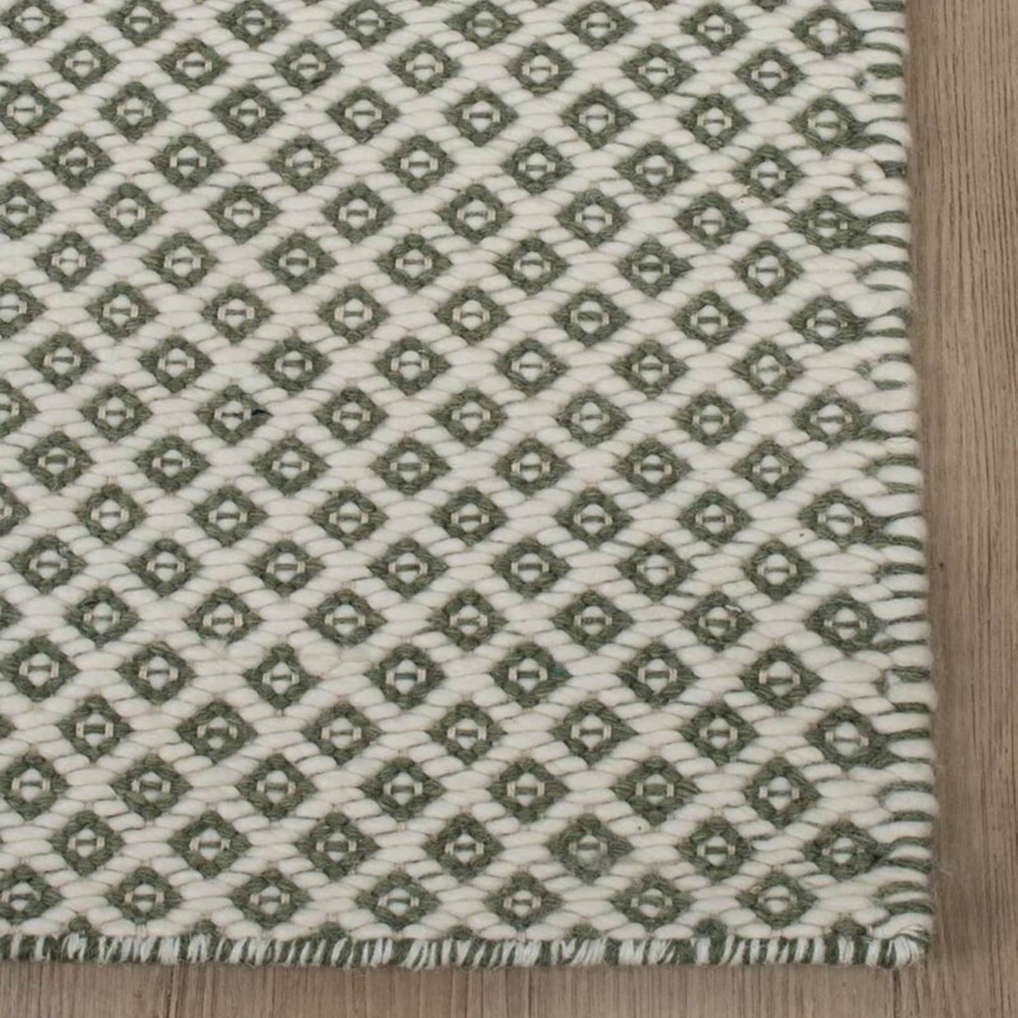 Rubick Rug - Green/Ivory 200cm x 2009cm